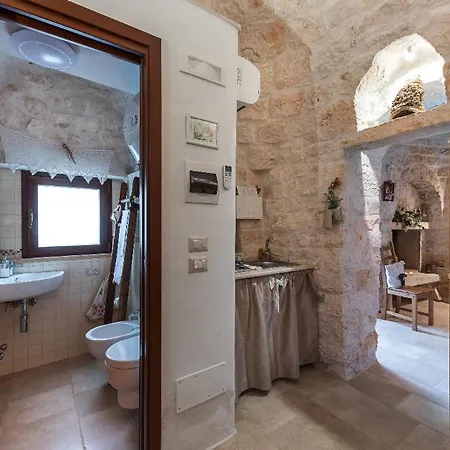 L'alcova Nei Trulli - La Vite *